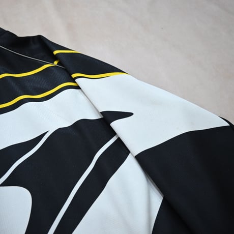 b’Twin Cycling TrackJacket