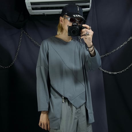 Unknown USED Deformation Cutting Asymmetry DropShoulder/Dolman Sleeve Zipper Gimmick L/S Tee