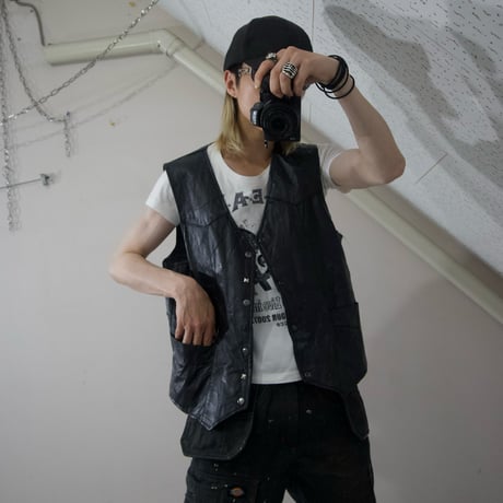 LeatherWorks TSUGIHAGI Studs Custom Leather Vest
