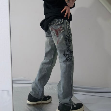 Semanticdesign Skull,Dragon,Tribal BootsCut Crush Denim