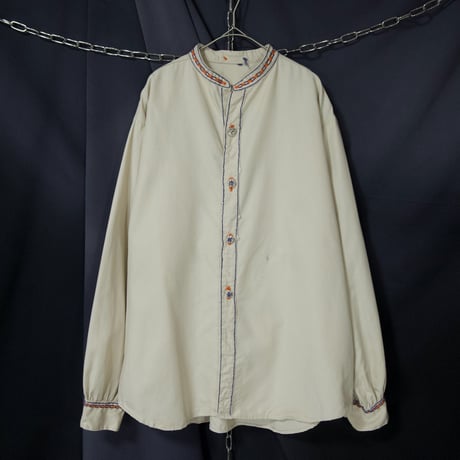 Unknown..😭 Ecuadorian? StageCostume? Vintage? Stitchedwork Heavyweights Oxford Bandcoller Shirts