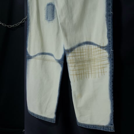 noiz JEANS Russia made Rebuild Multi Pockets Stitched Embroidery Bleached Baggy White Denim