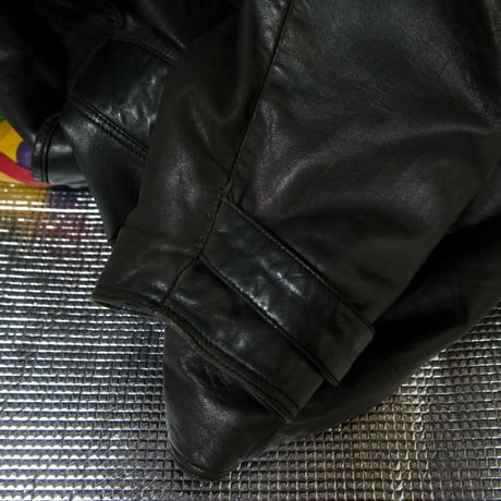 90s Marc Buchanan Pelle Pelle Dolman Sleeve Multi Color Embroidery Leather Jacket/Mountain Hoodie