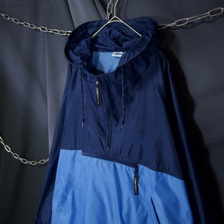 90s c1999 Russia made OLDNAVY Packable Nylon Anorak Jacket/Mountain Hoodie