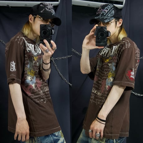 Ecko Unltd Stone Tablet Letters Tribal Lily Graphic Fraktur Embroidery “Single Stitches” S/S Tee
