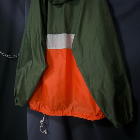 90s c1999 OLDNAVY Russia made “MA-1 Color Switching” Nylon Anorak Jacket/Mountain Hoodie