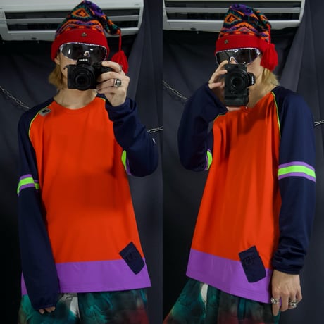 NIKE “Sports Cyber” Acid Psychedelic Color Pocket Gimmick RaglanSleeve L/S Tee