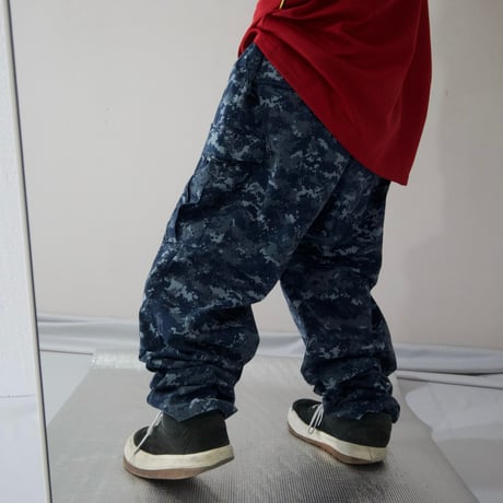 00s (2008) US NAVY NWU Digital Camo Cargo Pants