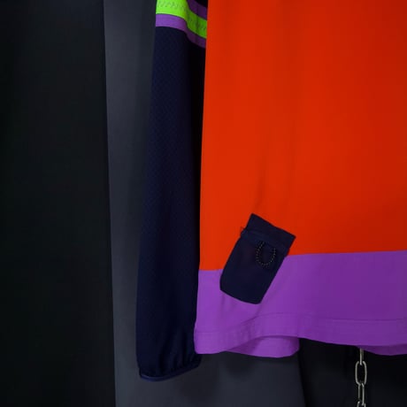 NIKE “Sports Cyber” Acid Psychedelic Color Pocket Gimmick RaglanSleeve L/S Tee
