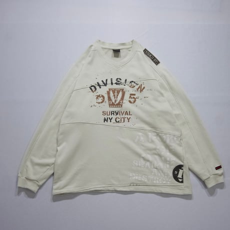 FUBU MilitaryTaste Switching Seam V-Neck Sweatshirt