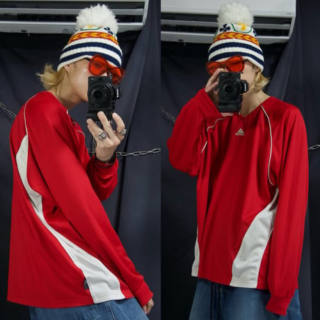 00s c2005 Adidas “Intial ULTRAMAN Color” Center PerformanceLogo Embroidery Football L/S Uniform Tee