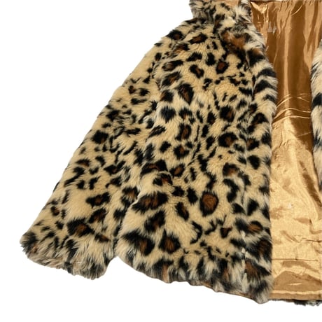 Unknown USED Fake Fur Leopard Hoodie Jacket
