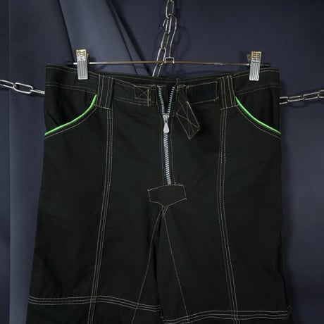 “90s Cyber Spice” Seem Stitch Switching Gimmick Cropped Pants