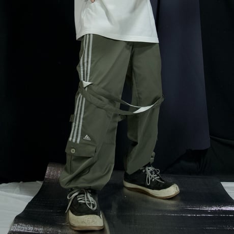00s (c2008) Adidas Bondage Techno ♾️way Gimmick Parachute Pants