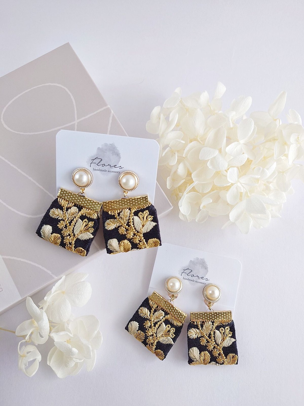 インド刺繍リボンタッセル♪ インド刺繍リボンタッセル ピアス・イヤリング ブラック