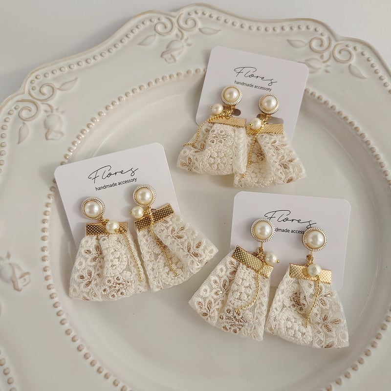 ピンキー　ヒマワリ　インド刺繍リボンタッセル　ピアス ピンキー様専用 ヒマワリ インド刺繍リボンタッセル ピアス