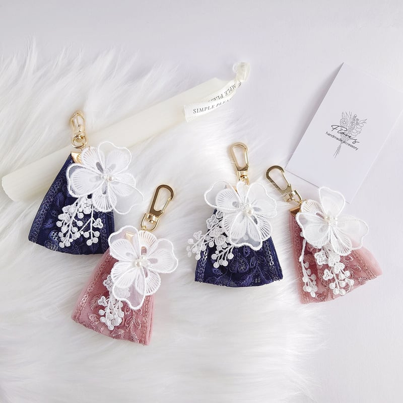 ☆猫柄・着物・チャーム・キーホルダー・宝来鈴・シフォン・リボン☆ ☆猫柄・着物・チャーム・キーホルダー・宝来鈴・シフォン・リボン 猫