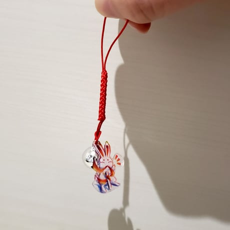 【売り切れ】夢うさぎと妖刀流夢　手描き根付すとらっぷ