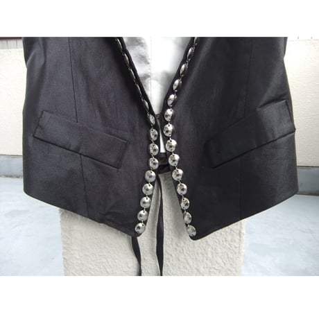 metal parts vest