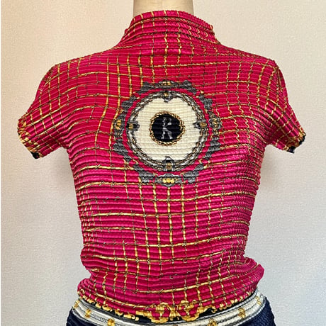 pleats tops  fuchsia pink