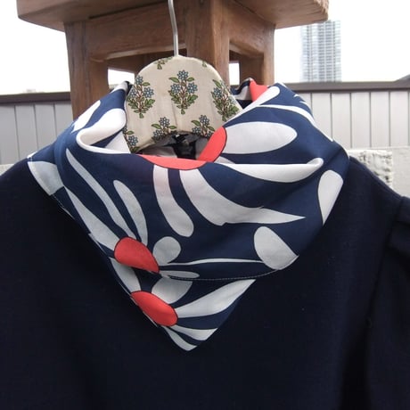 wool flower pattern tops