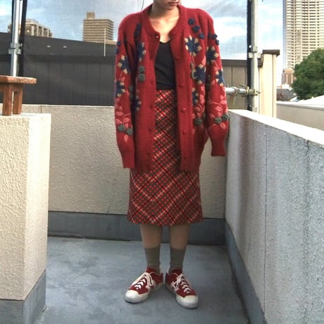 Flower motif knit cardigan