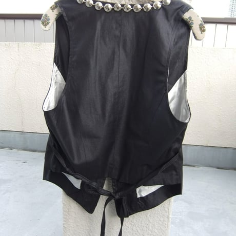 metal parts vest