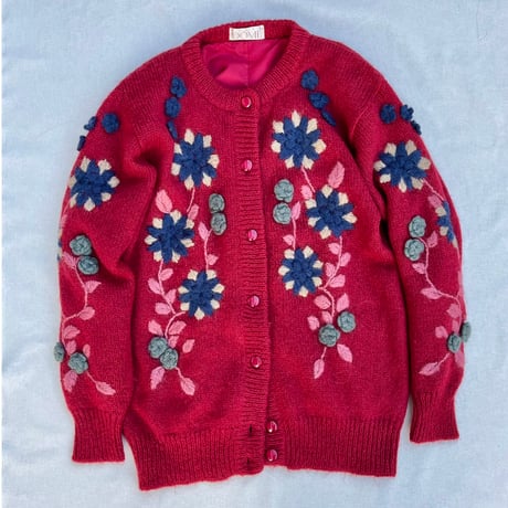 Flower motif knit cardigan