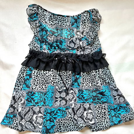 frill design no sleeve