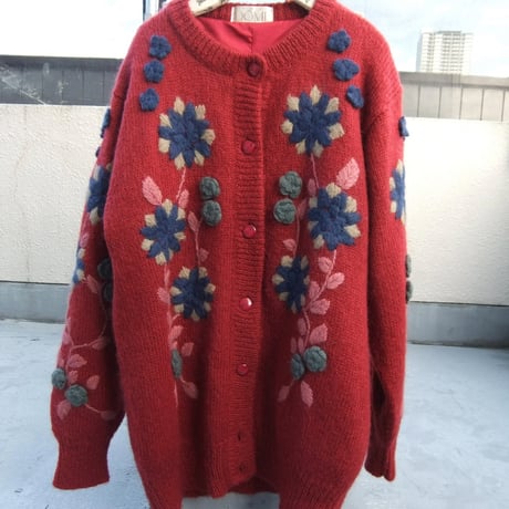 Flower motif knit cardigan