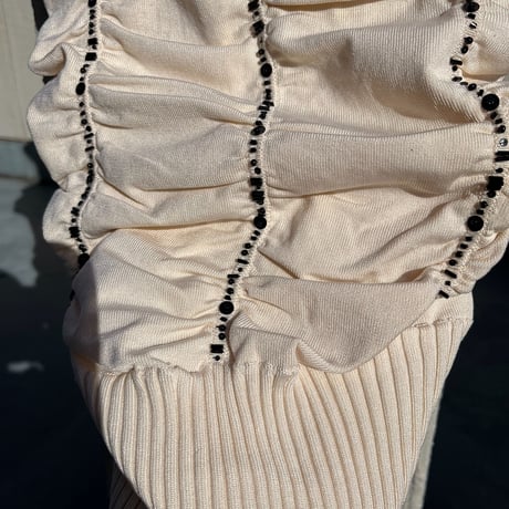 beads silk knit