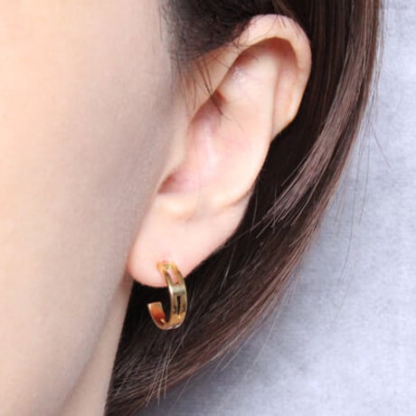 《Frame》  K18/K10 レクタングルレールピアス// K18/K10 Rectangle Rail Pierce