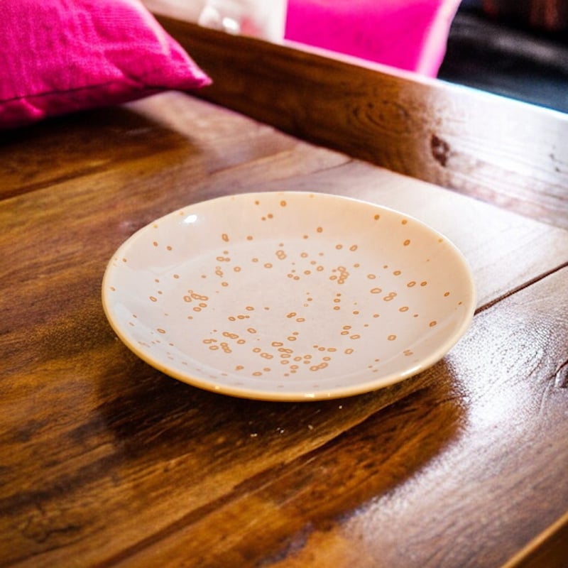 川上諒子◼︎結晶四寸皿ピンク(酸化) | うつわと雑貨のお店 minamo