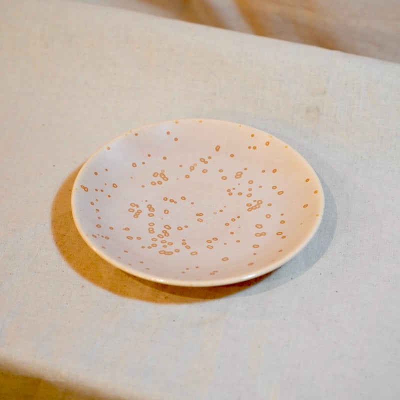川上諒子◼︎結晶四寸皿ピンク(酸化) | うつわと雑貨のお店 minamo
