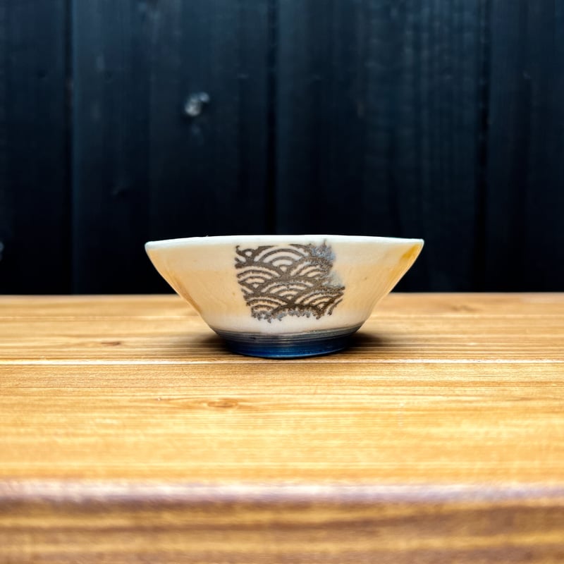 田川亞希□海の生き物酒器（鯨） | うつわと雑貨のお店 minamo