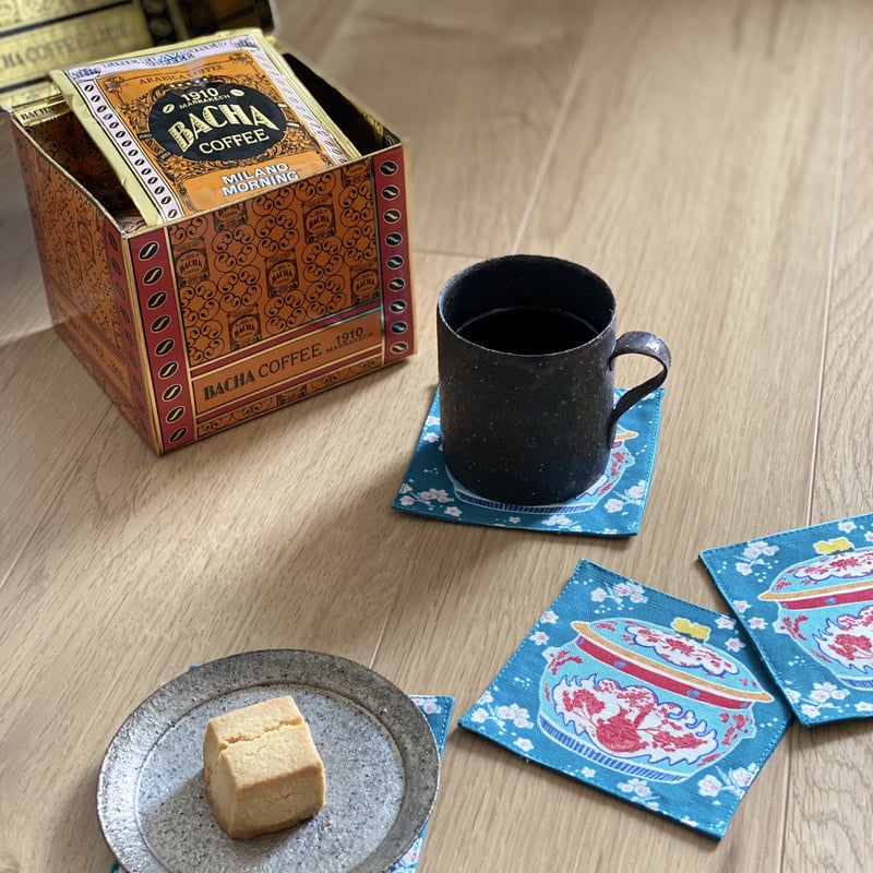 【専用】プラナカン食器カムチェンシンガポール ピンク大、イエロ大、ブルー小　3点 【専用】プラナカン食器カムチェンシンガポール ピンク大、イエロ大、ブルー小　3点