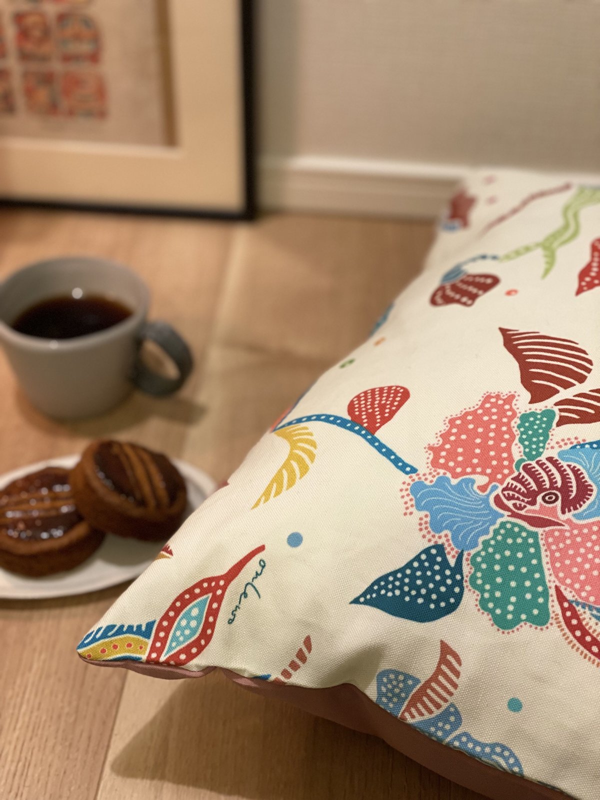 シンガポール　クッションカバー　レア シンガポールのクッションカバー オーキッドバティックガーデン