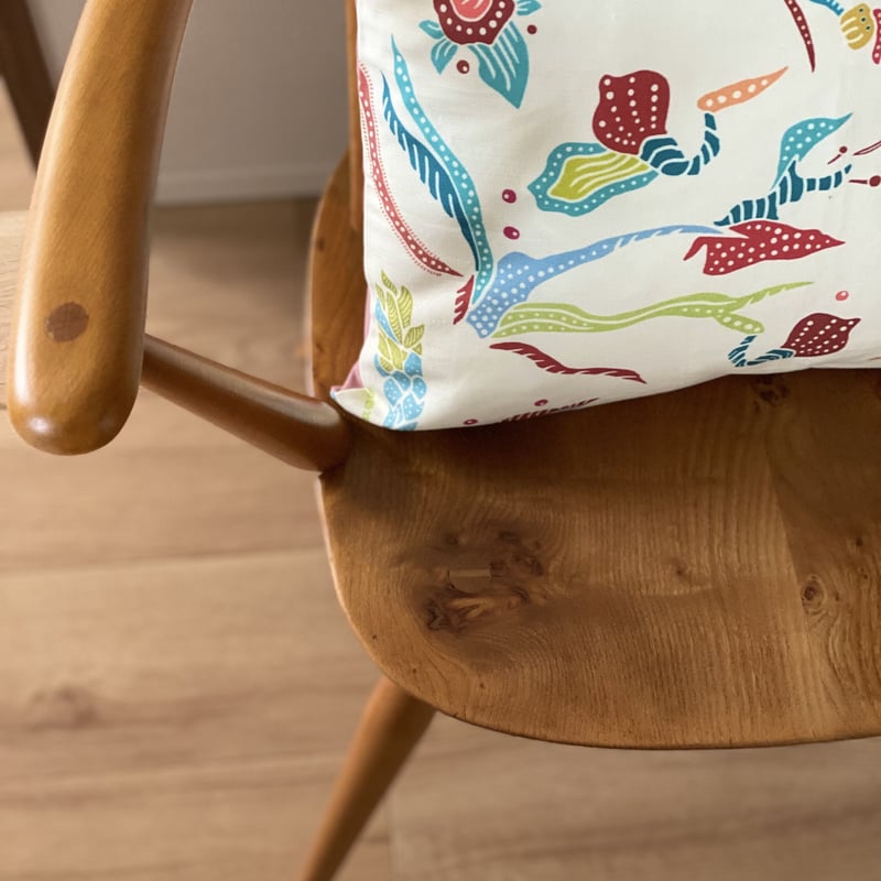 シンガポール　クッションカバー　レア シンガポールのクッションカバー プラナカン（ブルー） | シンガポール