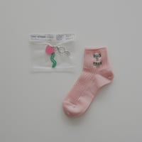 【Pink】 No one is Perfect socks & Candy Key chain