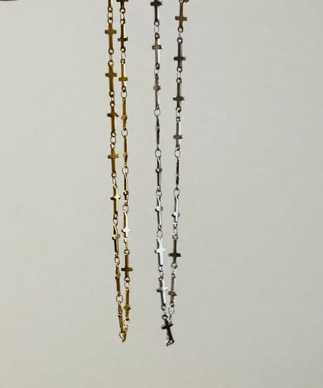 THE CROSS NECKLACE (SILVER)
