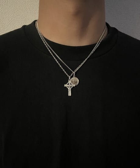 CROSS NECKLACE （SILVER）