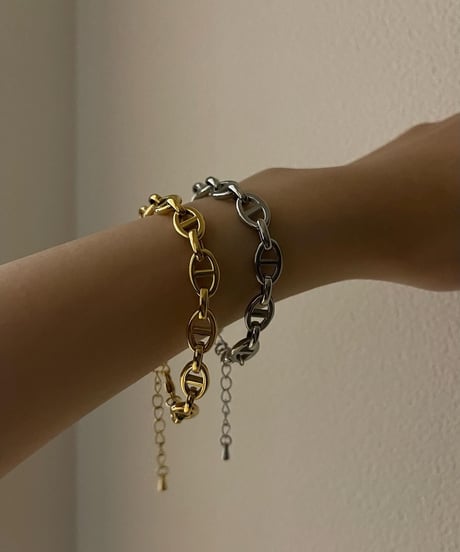 ANCHOR CHAIN BRACELET