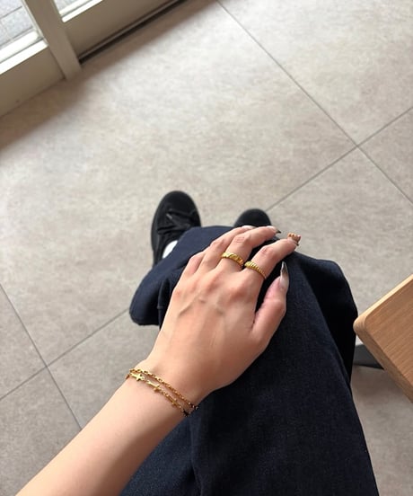THE CROSS BRACELET (GOLD)