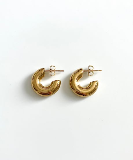 ROUND PLUMP PIERCE（GOLD）