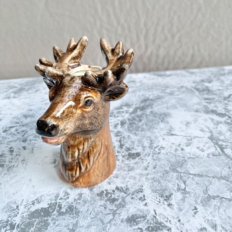 ANIMAL VASE