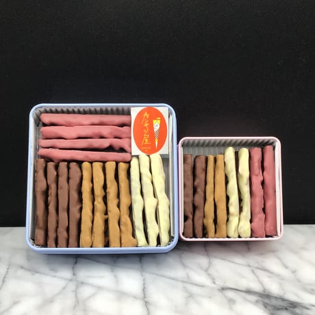 サクッと食感のチョコフロランタン　ギフト缶大サイズ