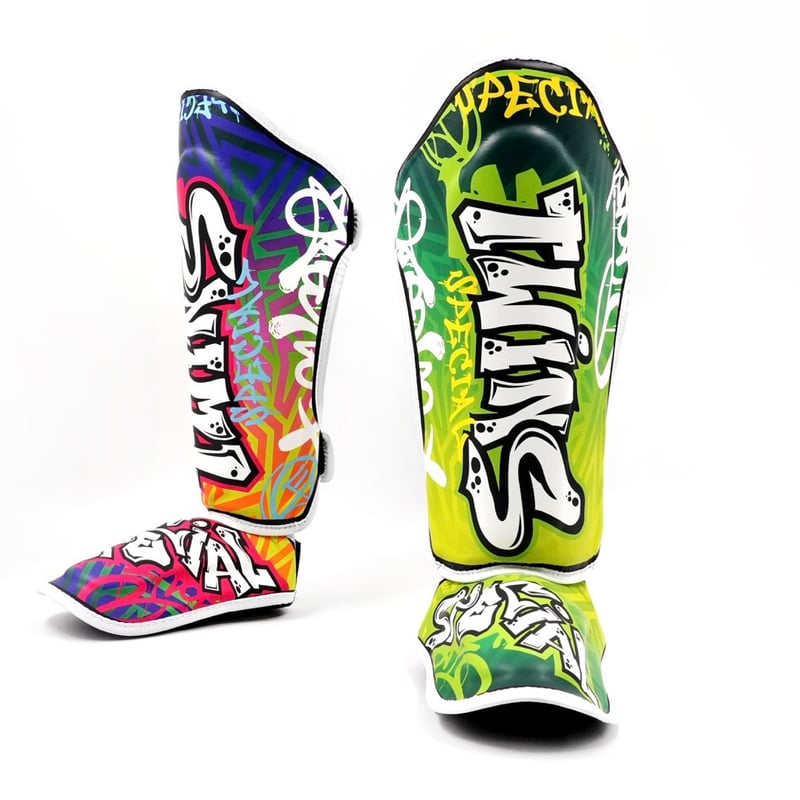 Twins Special 本革製レガース（3度のみ使用・元値16,450円） Twins Special 本革製レガース（3度のみ使用・元値16,450円） Amazon
