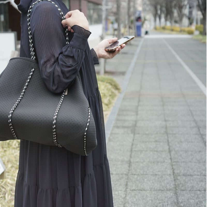 トートバッグ 人気のマットブラック フォーマル 運動会 マザーズバッグ