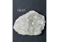水晶クラスター　ブラジル 産　701.5g　7cm×13cm×10cm　18-21