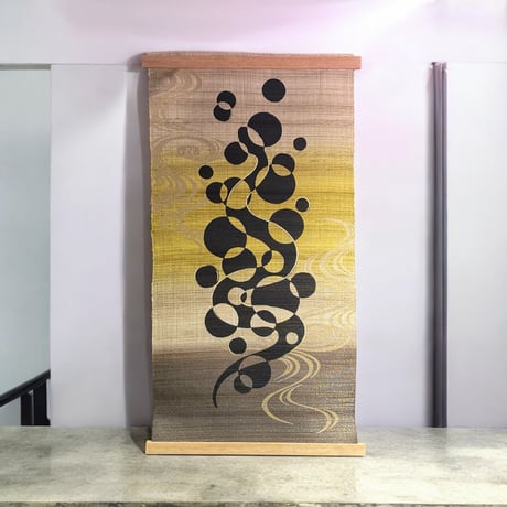 染めタペストリー 『蛇』(掛け軸棒セット)送料無料